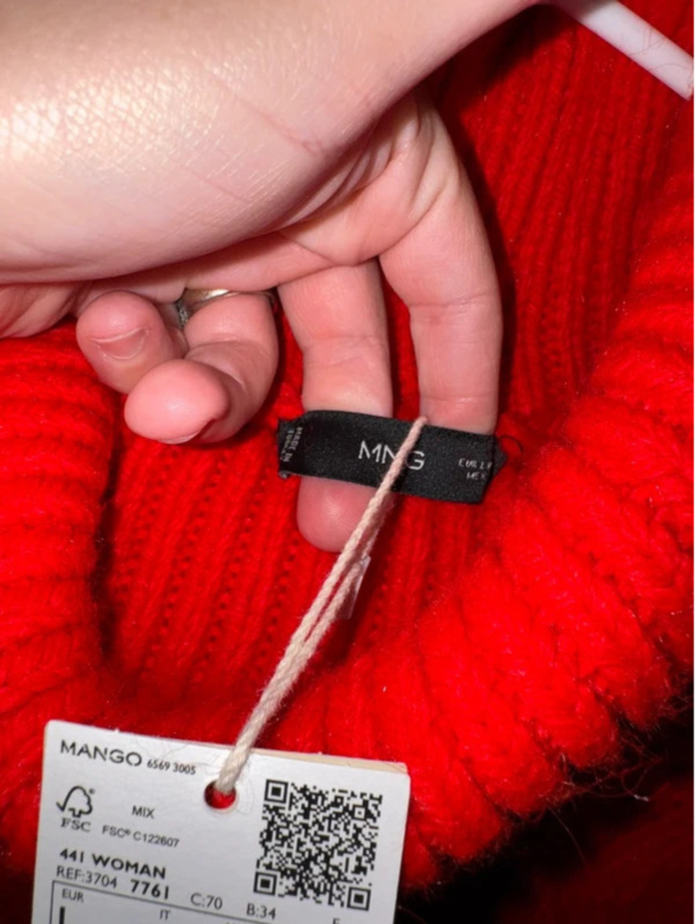 Mango Size Large Red Sweater Turtle Neck Sweater Dress NWT - Picture 3 of 4